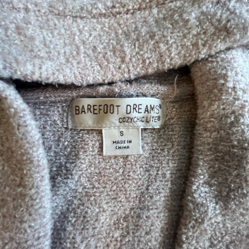 Barefoot Dreams Cozy Chic Lite Cardigan in Soft Beige - Picture 4 of 4